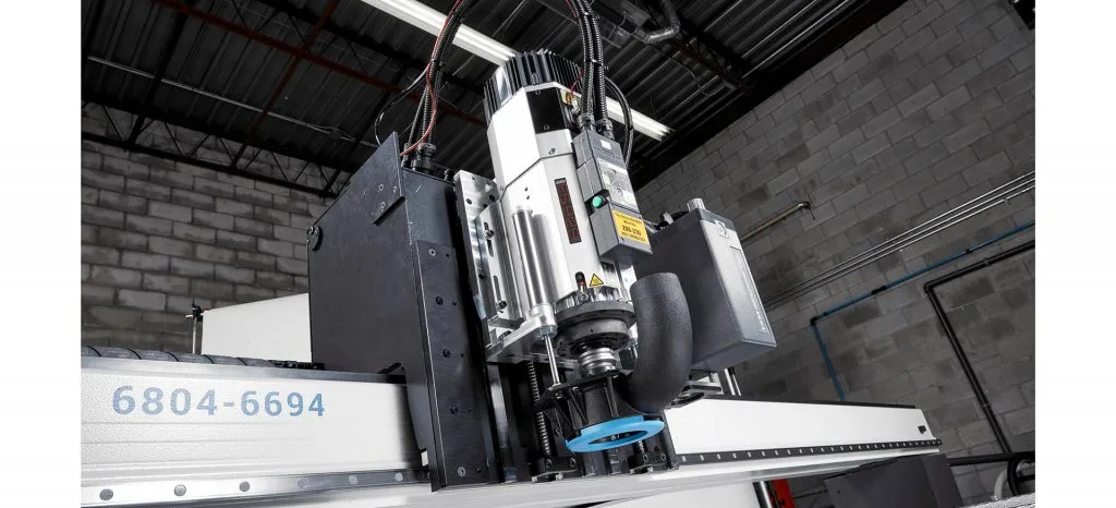 AXYZ INFINITE – modular CNC router