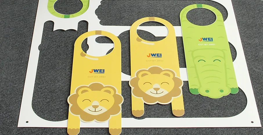 JWEI LST-0604-RM — sheet cutter with automatic feeding